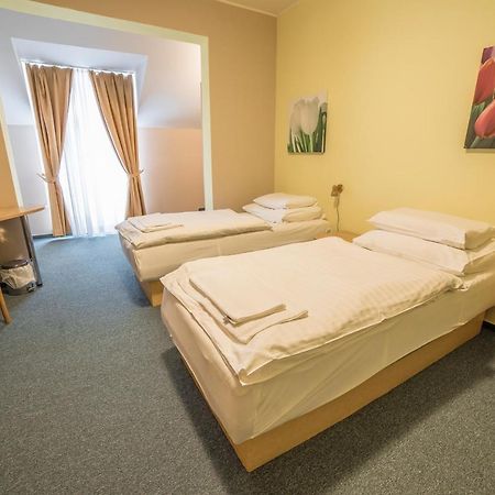 Teledom Hotel Kosice Luaran gambar