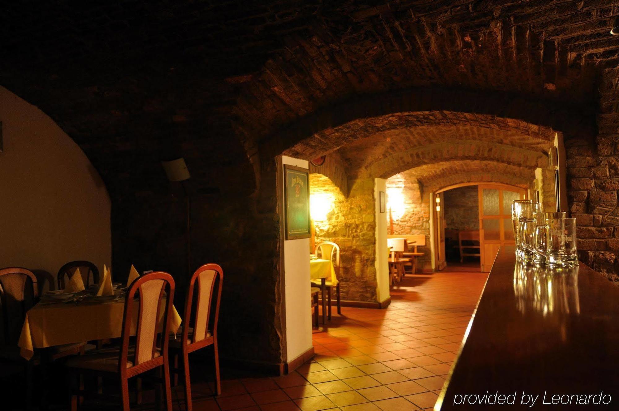 Teledom Hotel Kosice Restoran gambar