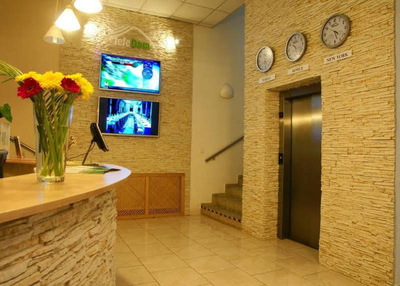 Teledom Hotel Kosice Luaran gambar
