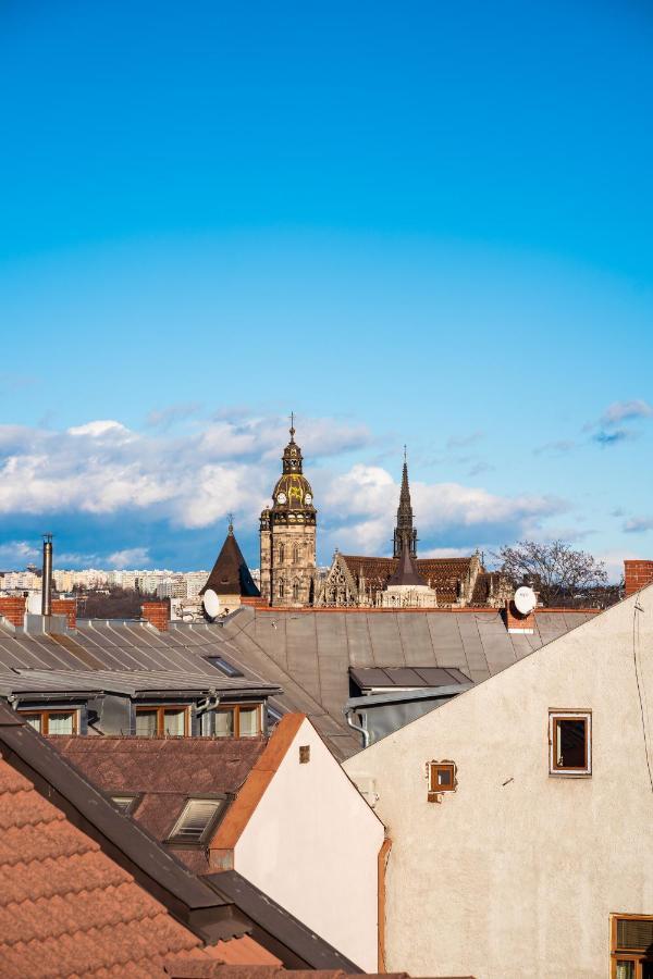 Teledom Hotel Kosice Luaran gambar