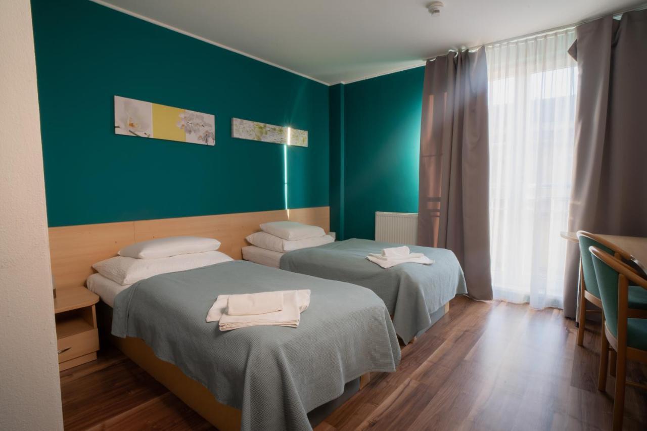 Teledom Hotel Kosice Luaran gambar