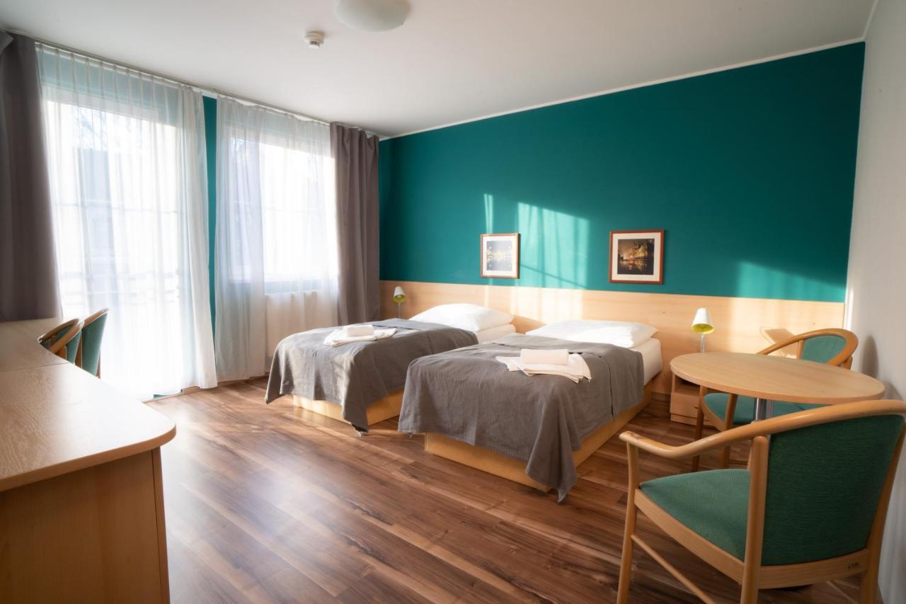 Teledom Hotel Kosice Luaran gambar