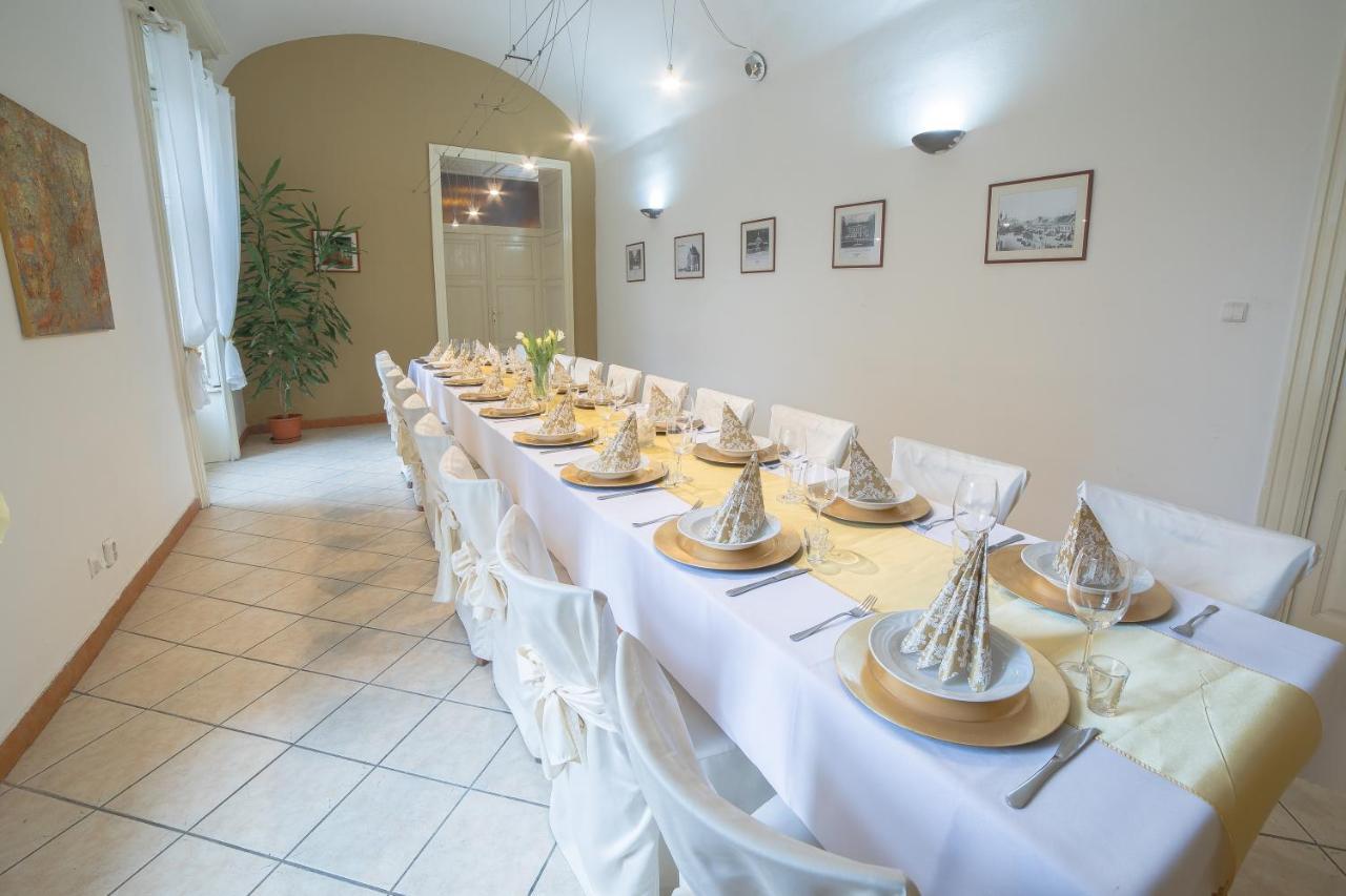 Teledom Hotel Kosice Luaran gambar