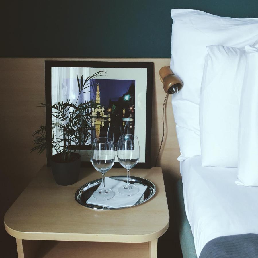Teledom Hotel Kosice Luaran gambar