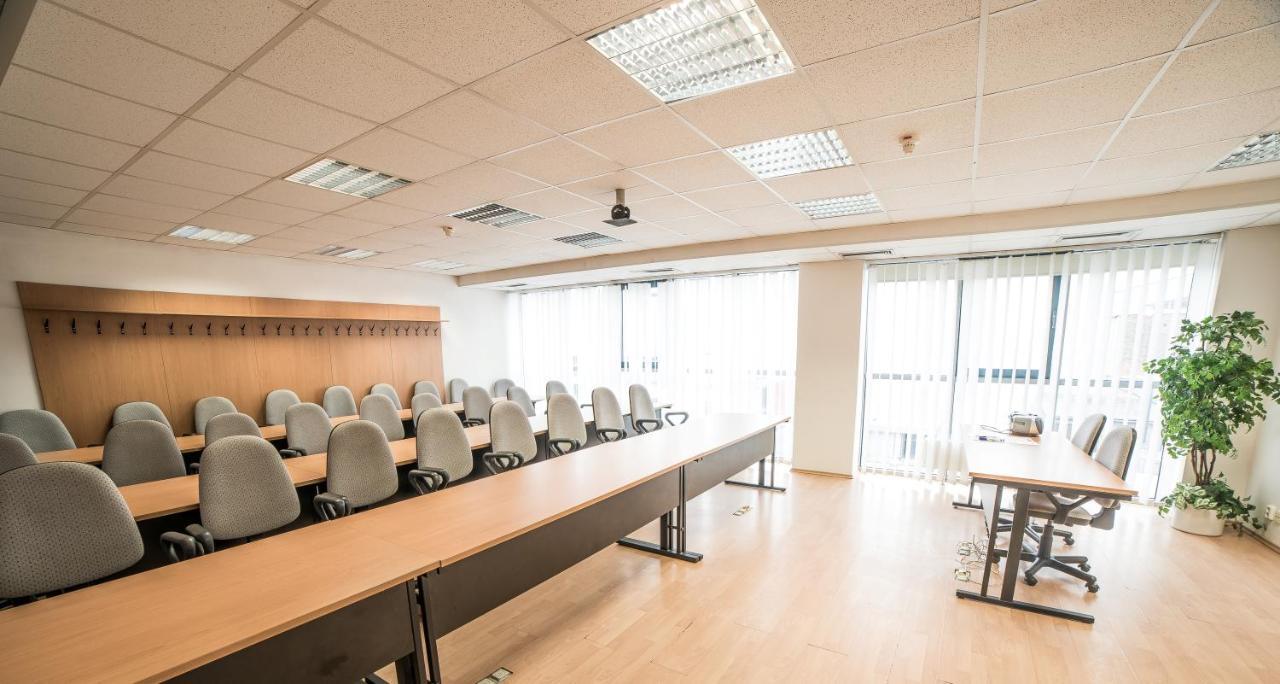 Teledom Hotel Kosice Luaran gambar