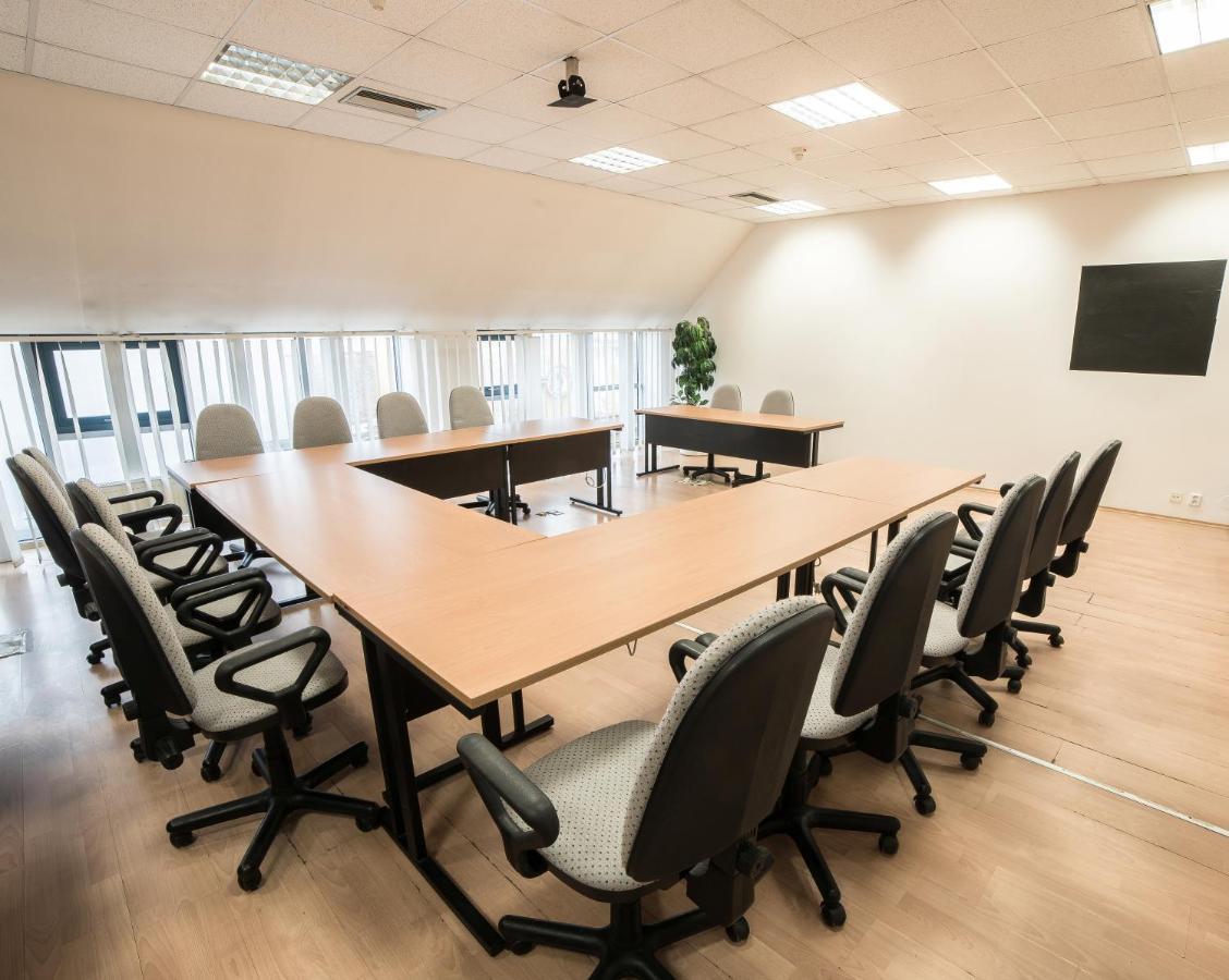 Teledom Hotel Kosice Luaran gambar
